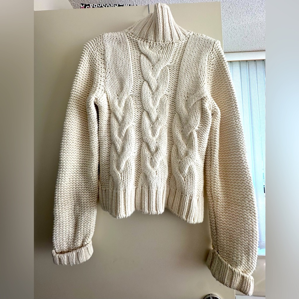 Dimensione One Beige Cableknit Sweater Size Medium Made in Italia